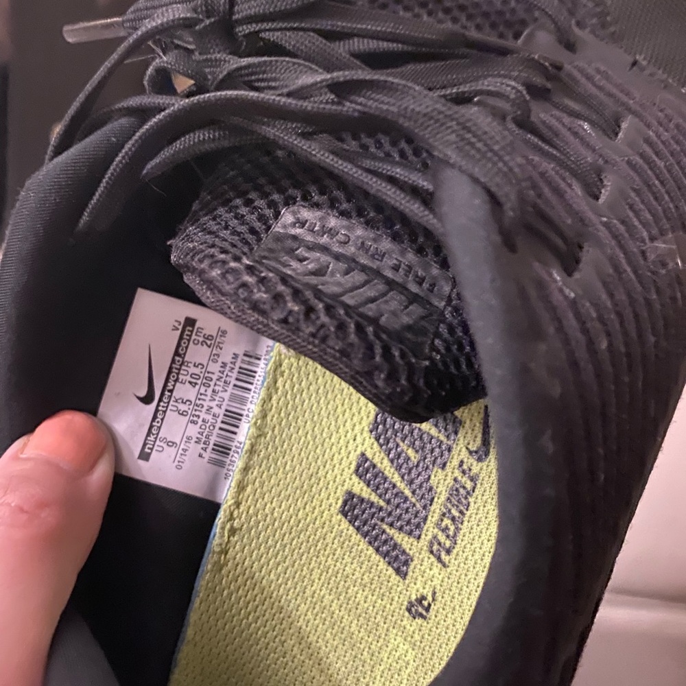 Women’s Black Nike Sneaker